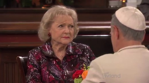 Hot in Cleveland Bloopers: Kitchen Nightmares