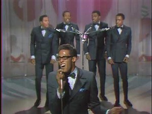 I Wish It Would Rain - The Temptations (1968) Live on Hollywood Palace