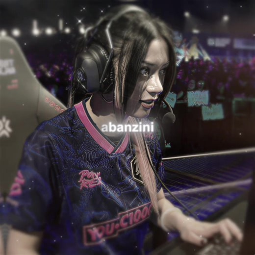 Go play some video games… #meganskiendiel #fyp #katseye #katseye_megan #valorant Cc-ryd6r (golden) Scp-dxllboypresets (insta) Song- Video games (Lana Del Rey)