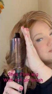 Style Estetica Finn wig with a hot air brush for soft curls