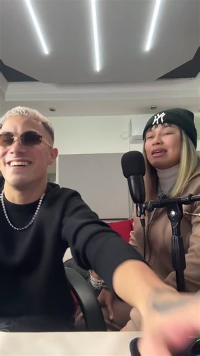 Zaymi on Instagram: "Así hicimos el temita con @pereiraremixx 💖💪🏼"