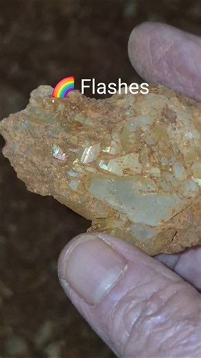 Arkansas Quartz Crystal - Rock Gawking #6 #crystals #arkansas #rockhounding #favoritethings