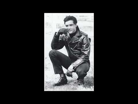 The Inspiration Behind Elvis' '68 Comeback Leather Suit
