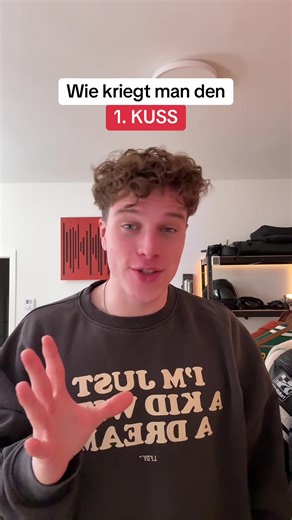 Der 1. Kuss ist echt nicht so deep. Zieh deinen Move und Küss Sie ;) #kuss #frau #mädchen #ersterkuss #tipps