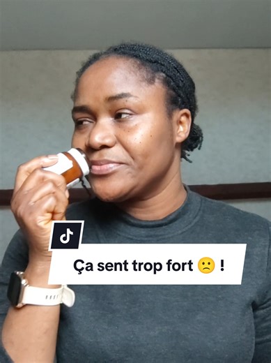 Si vous avez déjà acheté ou reçu du karité brut qui sent très fort, vous savez à quel point il peut être difficile à utiliser au quotidien. Dans cette vidéo je vais vous montrer comment transformer un karité brut, très odorant et dur, en un beurre ultra léger, agréable, sensoriel et stable, avec une approche professionnelle, comme l'aurait fait en laboratoire cosmétique. Si la formule complète vous intéresse, dites le moi en commentaire #chantillykarité #beurrefouette #cosmetique #Dyi #lacitedes