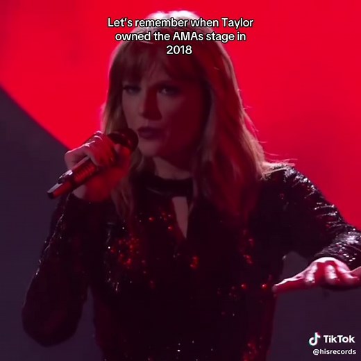 Taylor Swift's Reputation Era at the AMAs