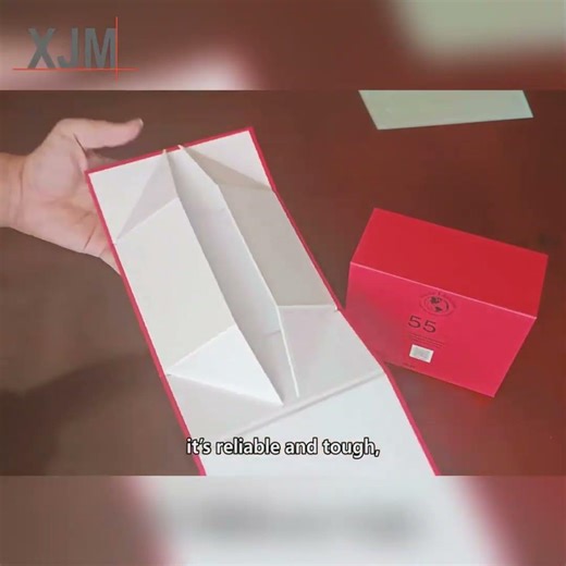 Luxury and premium custom magnetic floding box #packaging #giftbox #packagingboxes #customboxes