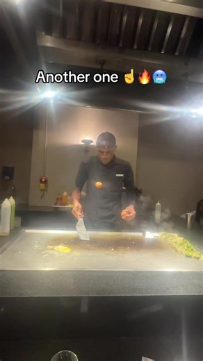 Mastering Hibachi: Perfecting Egg Flips with Consistency