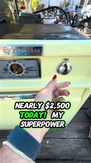 MAD MEN KITCHEN FIND! (And it STILL WORKS!)