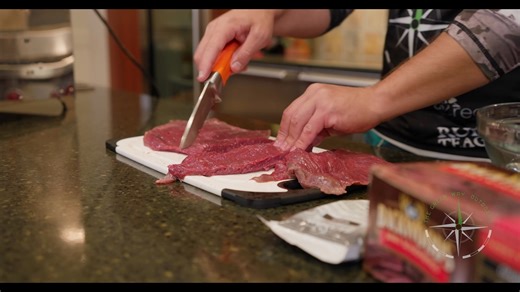 🚨 DIY Jerky Lovers – Here’s how to make your own batch at home! 1️⃣ Trim your meat – remove silver skin & any tough or unsightly bits. 2️⃣ Cut the meat into sizes that fit your slicer/tenderizer. 3️⃣ Run it through the slicer → perfect, even jerky strips. 4️⃣ Drop straight into your seasoning mix & let it soak 8–24 hrs. 5️⃣ Load into your dehydrator at 145–167°F for 4–6 hrs. ✨ Pro tip: Set it at 165°F to kill off any bacteria. When you’re done → boom 💥 you’ve got shelf-stable jerky ready to sn