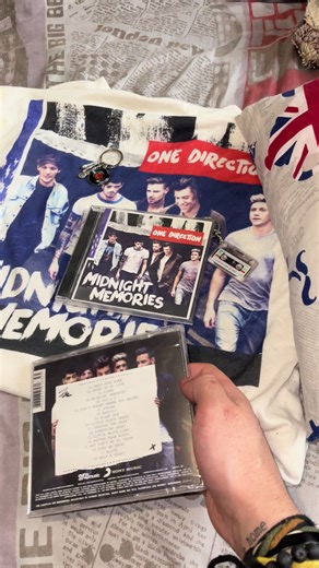Midnight Memories: An Ode to One Direction Fans