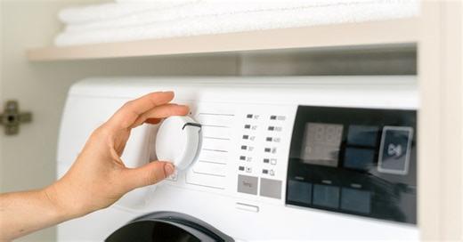 How to clean a washing machine using things you already have at home