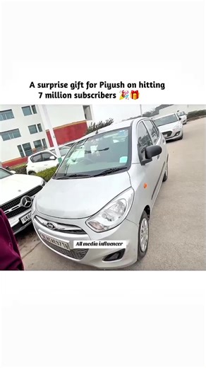 Piyush surprised gift 🎁 from Sourav Avantika Piyush hit 7 million sub 🥰💕🫂#trending #bigboss #fourpage #viralvideos #tik_tok