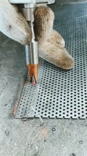 Cold-rolled sheet spot welding #sheetmetalprocessing#coldrolledPlate welding #Spot welding machine