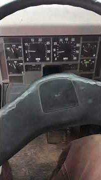 2000 International 4700 dt466e issue