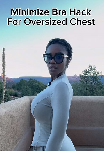 No more oversized chest look #holidaygiftguide #tiktokshopcreatorpicks #minimizerbra #hsiabra #hsiabrareview
