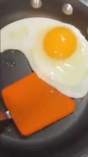 Master Cooking EGGs OVER EASY 😋 You Can Do It 😍 #food #cooking #egg #learning #tutorial #eggs
