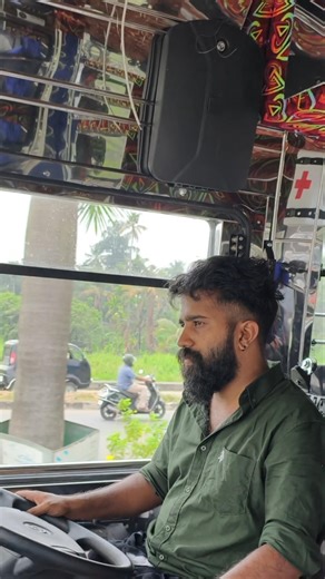 👻😁 അങ്ങനെ കാത്തു കാത്തിരുന്ന നമ്മുടെ ബസ് എത്തി