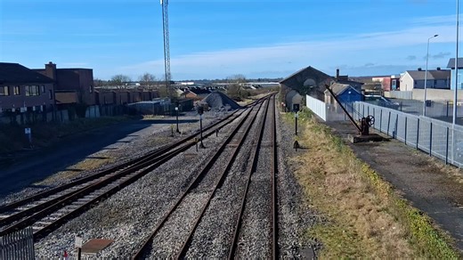 A Sligo bound train leaving Longford train station #trains #trainspotting #railfanning #railfan #ireland
