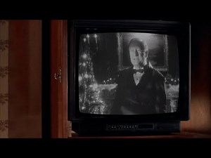 Esqueceram de Mim 2 - Cena do Kevin vendo o filme Angels with Even Filthier Souls