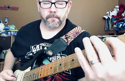 Robbie Blunt Guitar Solo: A Classic Rendition of Big Log by Robert Plant