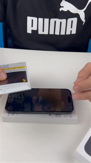 How to Apply a Screen Protector Like a Pro #diy #lifehacks #howto #handmade #creative #crafts #hack #fyp #viral #reels #shorts #amezing #trending #fblifestyle #easyhack | SR Digital Tips | Facebook