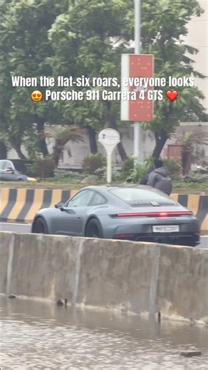 The perfect mix of luxury, speed & everyday driving. 🖤 Porsche 911 Carrera 4 GTS hits different! 🔥