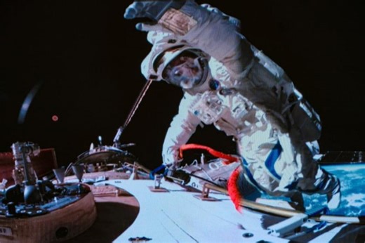 Chinese astronauts complete world record-breaking spacewalk at 9 hours