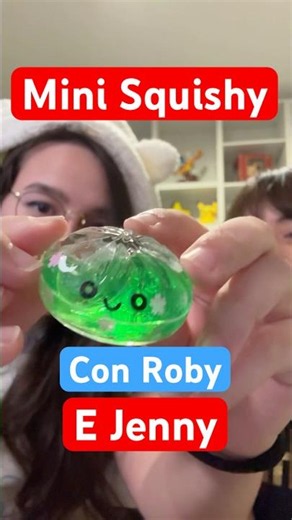 Apriamo i mini SQUISHY con Roby e Jenny 💙❤️