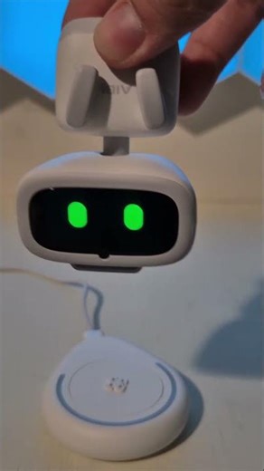 Annoying my robot!(Aibi edition)#aibipocketrobot