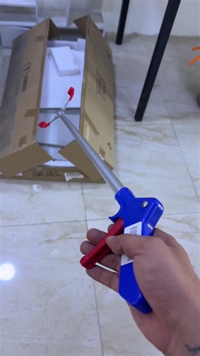 عصا ماسكة بطول 90 سم: سهلة الاستخدام ومثالية للجميع