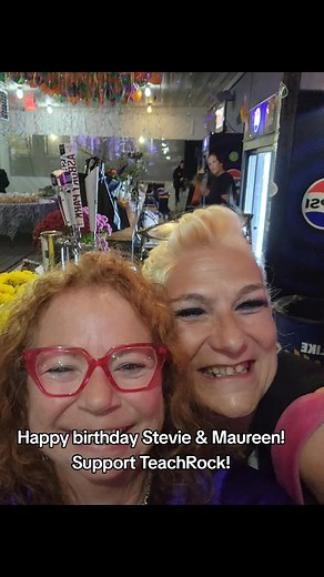 I had a great time at Little Steven Van Zandt's Birthday party at the Stone Pony last night. Happy birthday Stevie and Maureen! Support TeachRock!!!! oh and Bruce Springsteen showed up along with performances by Jesse Malin, Darlene Love, Gary US Bonds, Ozzie, Curtis Anthony..... I mixed my real music photos with my phone selfies. #littlesteven #brucespringsteen #estreetband #stonepony #musicphotography #springsteen #springnuts #music | Conni Freestone