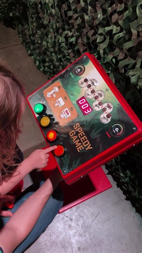 🦖 5000 m² of jurassic thrills! Click, explore, and get ready to ROAR. | Expo Dino World