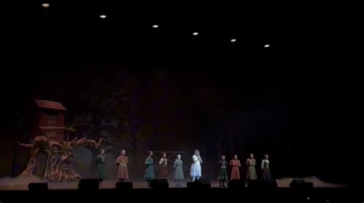 Chantal Goya explique les raisons du retard de son spectacle au Zénith de Lille
