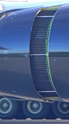 Up Close: Jet Engine Reverser | Guess the Aircraft!