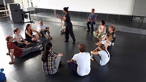 Sich blamieren will gelernt sein: Der weltbekannte Clown Peter Shub hat in Kassel eine Anleitung zum Komischsein gegeben - und die Workshopteilnehmer sogar zum Bellen gebracht. Hier gehts zum Artikel: http://7.hna.de/shub107 [Abonnenten lesen kostenlos] Das tierische Orchester seht ihr hier - am besten mit Ton anschauen: | HNA