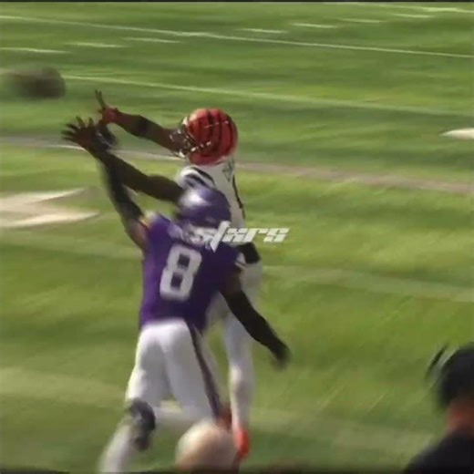 Hello hello ll #fypシ #edit #idk #football #nfl #shorts #trending #foryoupage #viral #mixtape