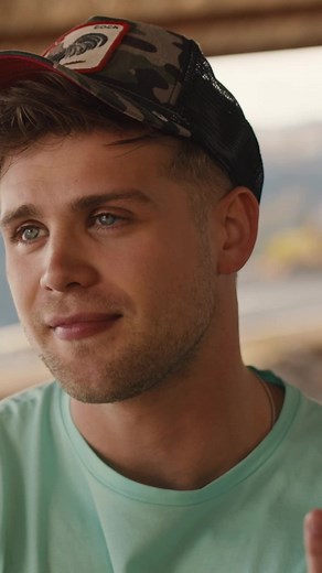 Exploring the White Lotus Season 1 Ending with Leo Woodall & Portia