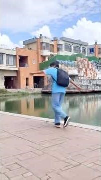 মানুষ না কি রোবট? এই ডান্সটি মিস করবেন না! 🤯 #hip_hop #ytshort #viralshort