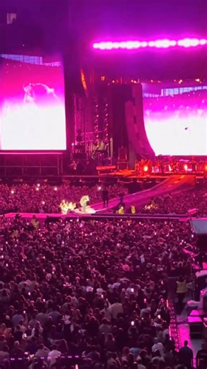 9.1K views · 461 reactions | Jelly rolls medley | Jelly Roll Fans | Facebook