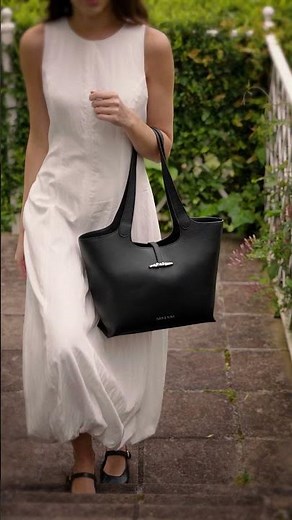 Carrol Boyes | Leather Handbag Collection