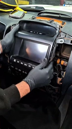 Tesla Land Cruiser Screen - Tamscar Audio