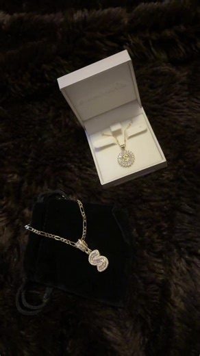 14K Gold Jewelry Trends and Aesthetics