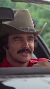 The Bandit Leaves the Police in the Dust | Smokey and the Bandit