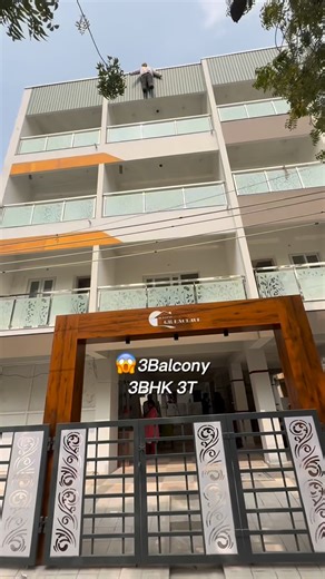 Engineer Vasanth on Instagram: "📞Contact - 88709 18002 ————————————————————— Valasaravaklam - PROJECT DETAILS ✅Total Land area - 3100sqft ✅Number of floors S+3 ✅Each floor 1*2BHK 2T 2Balcony & 1*3BHK 3T 3B Number of 2BHK -3 Number of 3BHK -3 ✅Total Units - 6 ✅Facing All East facing ✅2BHK Size Varients & Facing 1005sqft & 428sqft UDS ✅3BHK Size Varients & Facing 1428sqft & 609sqft UDS ✅UDS 42.5% ‼️Current available - 3BHK 1&3rd Floor 2BHK 2&3rd Floor ✅Age of Building - New Flats ✅Basic Amenities