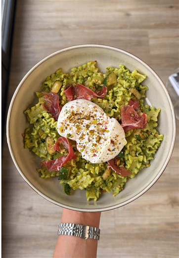 Recette de Pasta Burrata Pistache Délicieuse