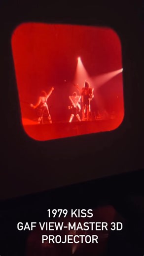 Friday night fun with the The KISS GAF View-Master 3D Projector! | Johnny Jetson