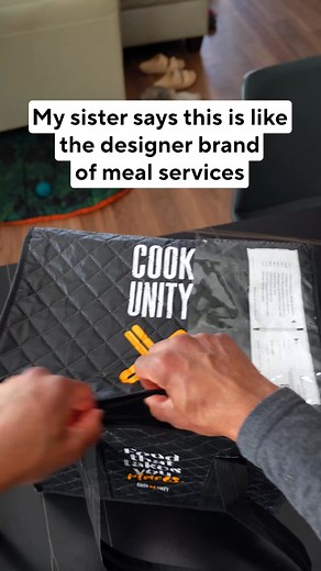 Skip the grocery store, prep and dishes. Get meals from award-winning chefs delivered weekly to your door. | CookUnity