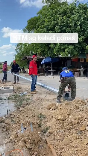 Assembling a Metal Pole: Step-by-Step Guide