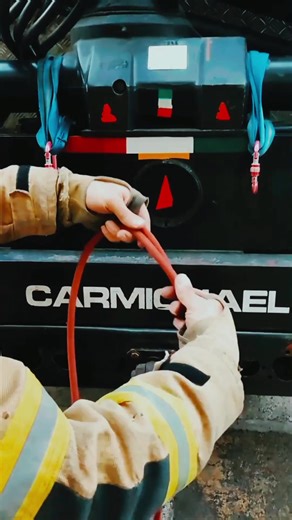 99K views · 1.7K reactions | "Y-Hang Dynamic Anchor (With Bunny Ears) @rescue__plus Dynamic rigging workshop with figure 8 bunny ears knot #firefighter #firefighting #figure8knot #doublefigure8 #mountaineeringworkshop | Amutha's rangoli | Facebook